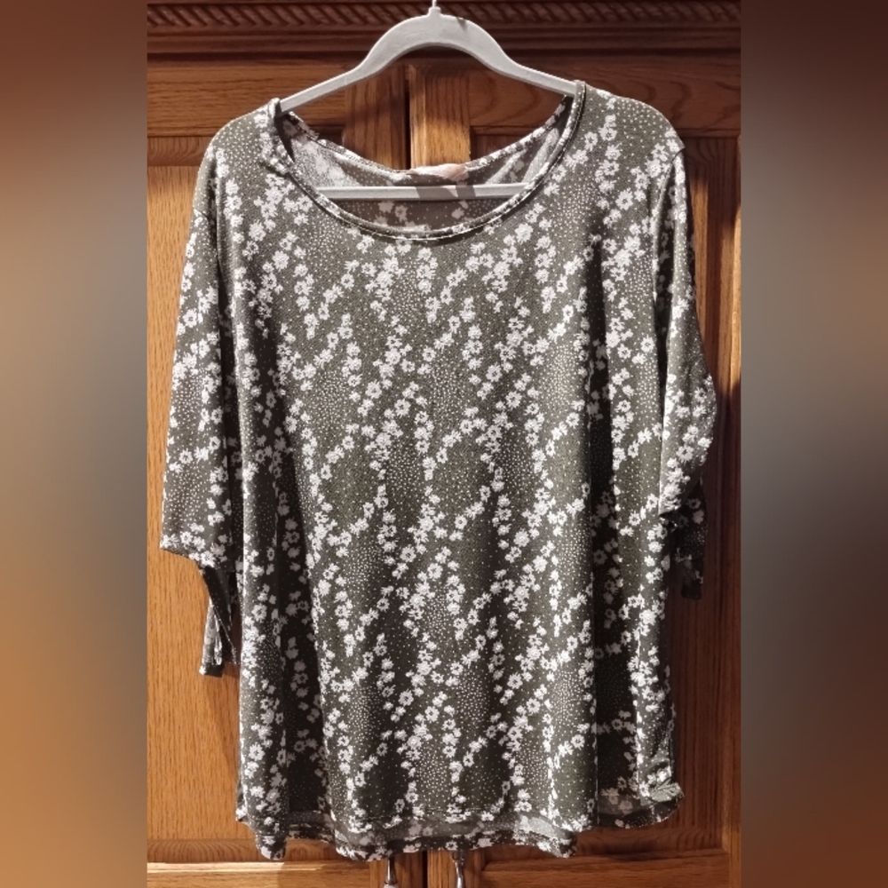 Amana Floral Top with Tie Sleeves